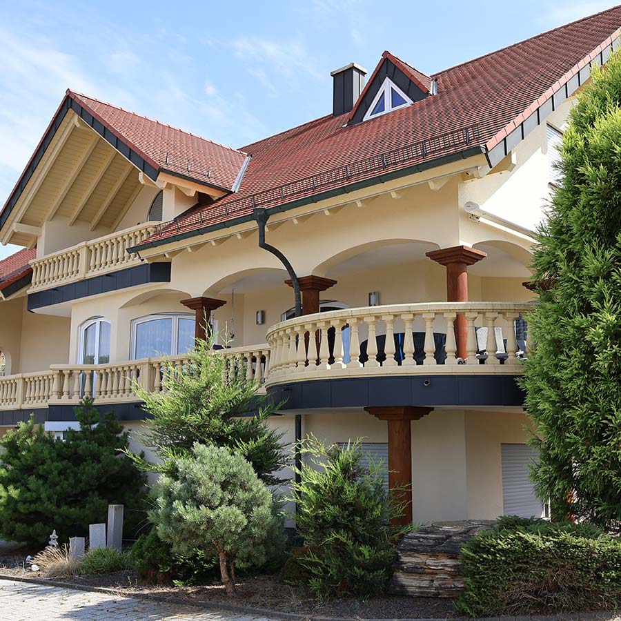 Altbau- und Fassadensanierung